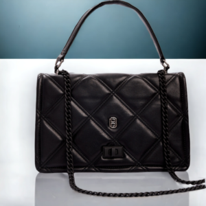 τσάντα με αλυσίδα